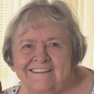 Lesley's Profile Image