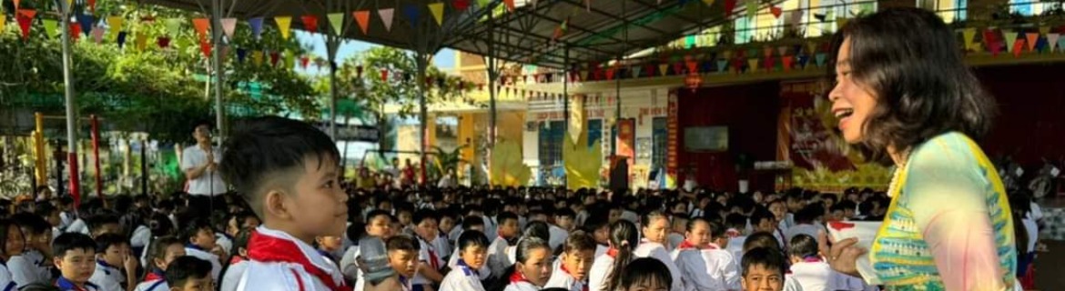 Please help me set up a new library at a disadvantaged school in Bạc Liêu, Việt Nam Banner Image